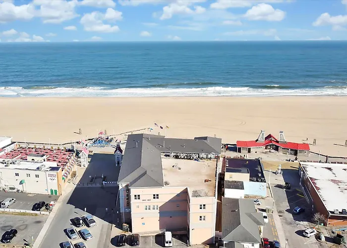 Oceanfront 1 - Boardwalk Oceanfront *